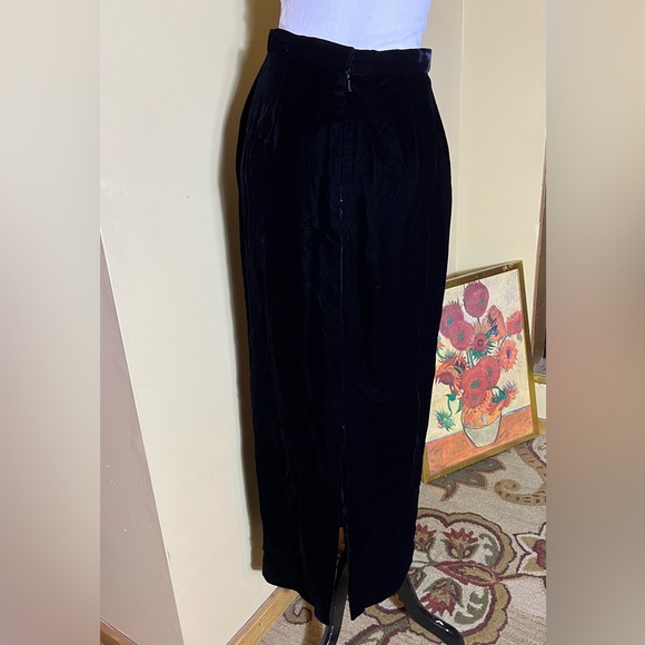 Vintage OLEG CASSINI BlackTie Size 10 Black Velvet Maxi Skirt Timeless Elegant - Picture 2 of 16